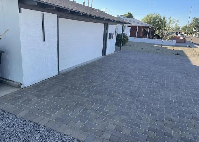 Minutes Old Town Pool Bikes Golf Holiday home Scottsdale