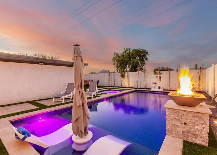 Minutes Old Town Pool Bikes Golf Holiday home *